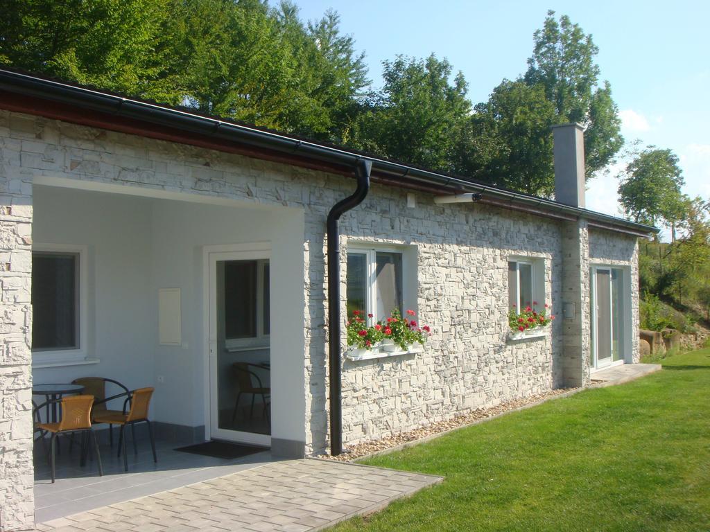 Apartman Kurdejov Hustopeče الغرفة الصورة